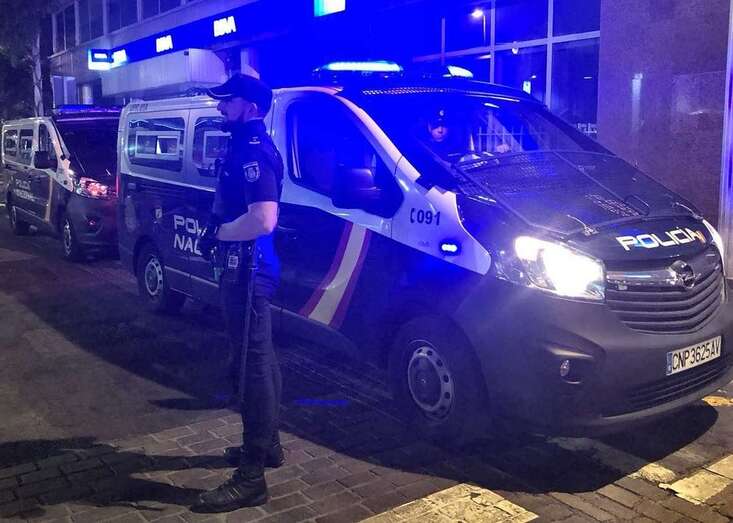 Imagen de archivo de una intervención policial (Foto TA)